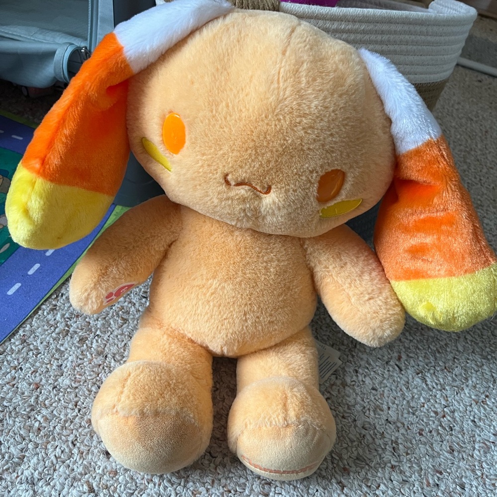 Build-A-Bear x Hello Kitty, Candy Corn Cinnamoroll